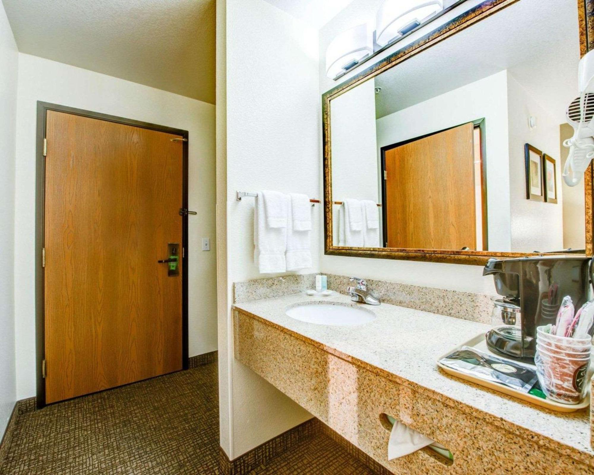 Comfort Inn Fontana Ngoại thất bức ảnh